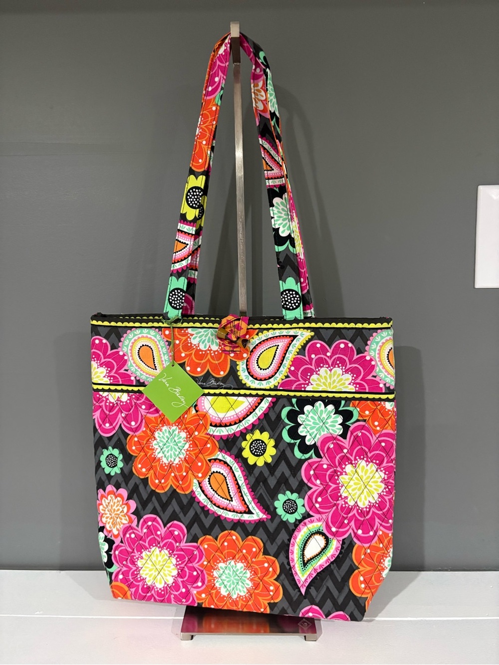 Vera Bradley Ziggy Zinnia Tote